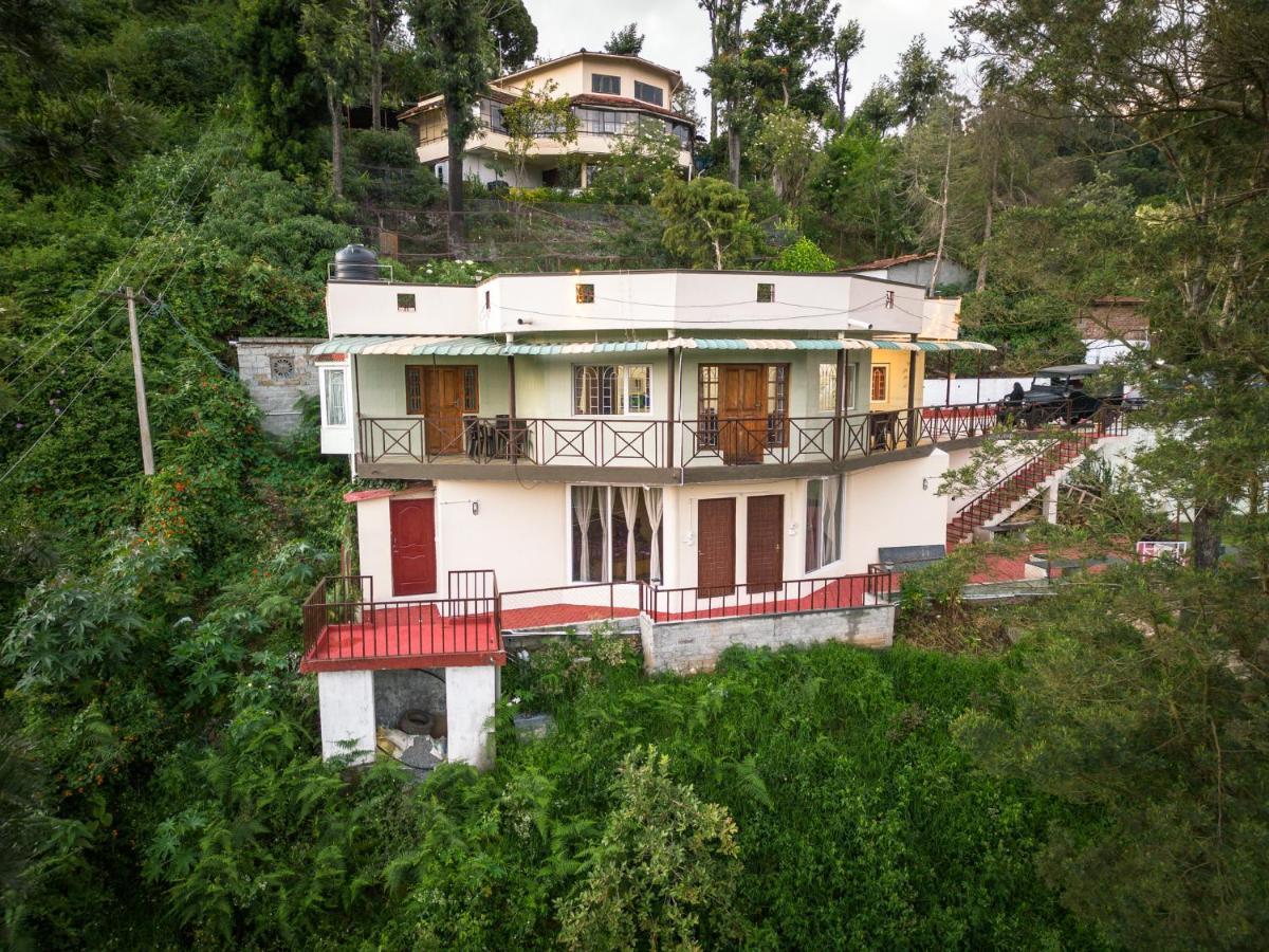 Homestay Vels Cliff